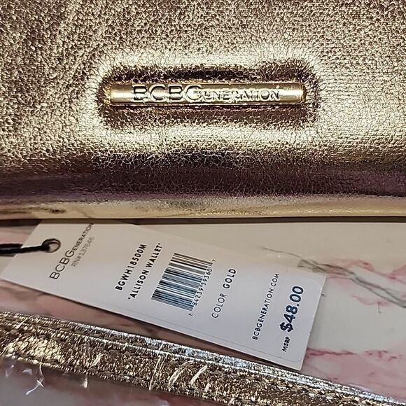 BCBG Generation ALLISON WALLET / Wristlet Gold NWT - Picture 2 of 9